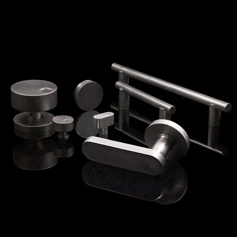 3027 Sleek Cylindrical Accent Suite 1