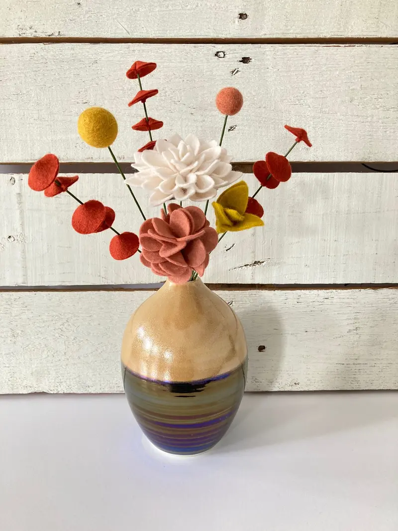 Autumn Vase & Bouquet Set: Small Yellow-Orange Ceramic + Mini Floral Arrangement 1