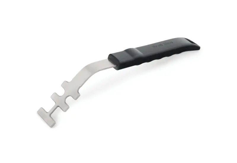 Broil King Stainless Steel Grill Grid Lifter 1