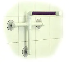Foldable Shower-Safe Bird Perch 1