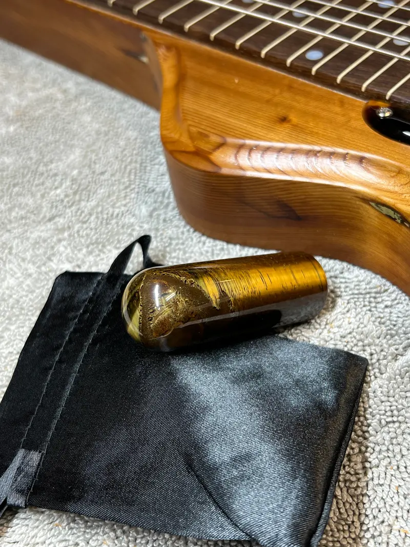 Hand-Cut Stone Tone Bar For Lap Steel Guitar 1