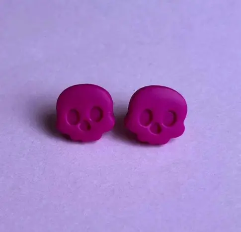 Kc.Co Minimalist Skull Stud Earrings 3