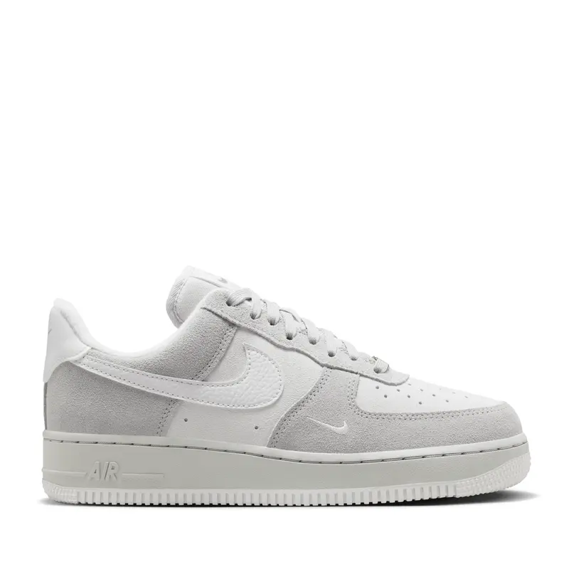 Nike Women'S Air Force 1 '07 Casual Sneakers 1