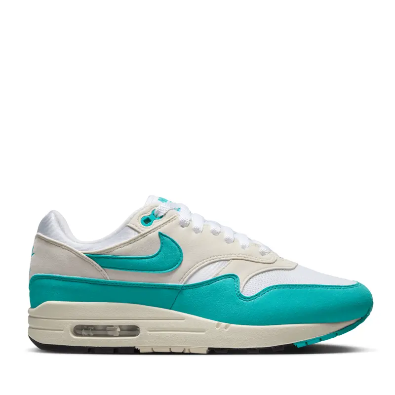Nike Women’S Air Max 1 Classic Sneakers 1