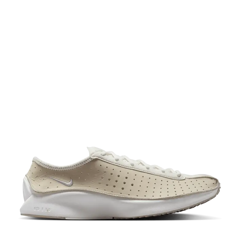 Nike Women’S Air Superfly Track & Field Spikes 1