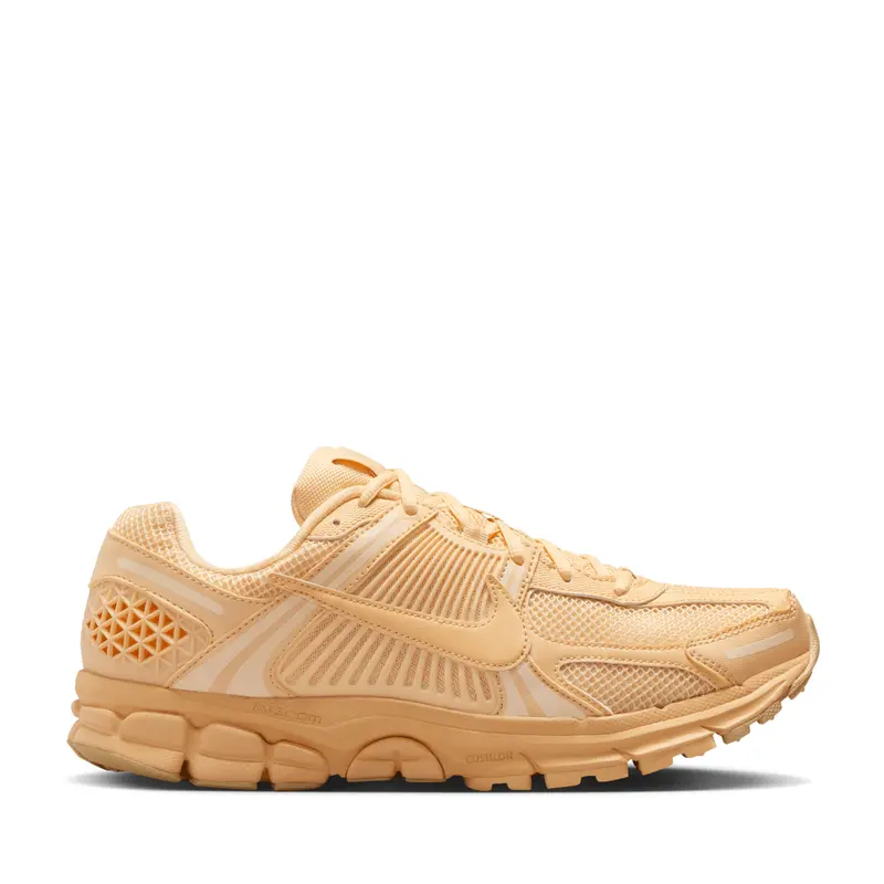 Nike Zoom Vomero 5 Cushioned Running Shoes 1