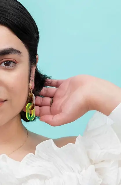 Sunny Side Up Tortoise Drop Earrings 1