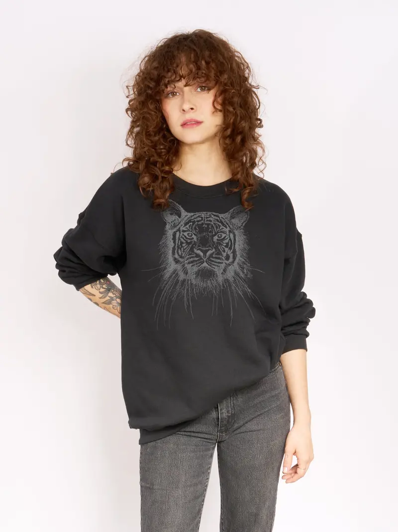 Tiger Ollie Oversized Sweatshirt – Bold Graphic Apparel By Supermaggie 1