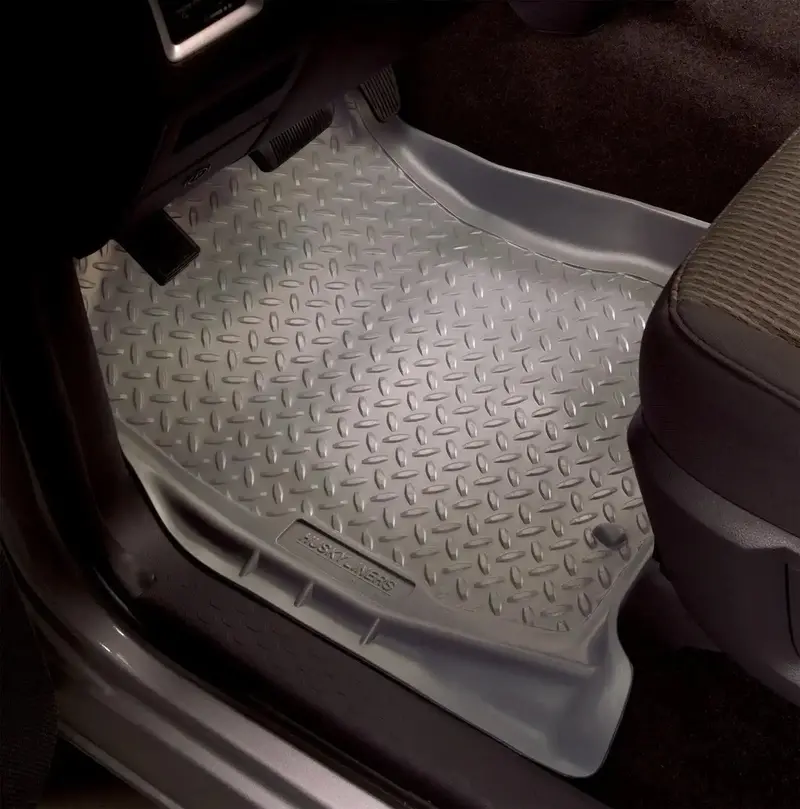 Husky Liners Classic-Style Second-Row Floor Liner – Part #63873 1
